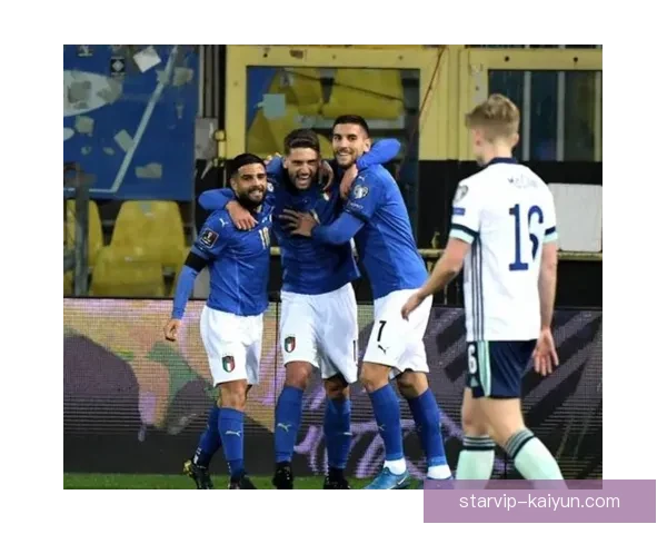 夸尔塔在佛罗伦萨闪耀表现，助力球队迎来关键胜利，状态回暖势头明显