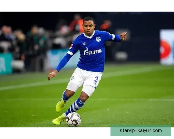 麦肯尼的传球能力持续提升，备受关注的中场表现引发外界讨论